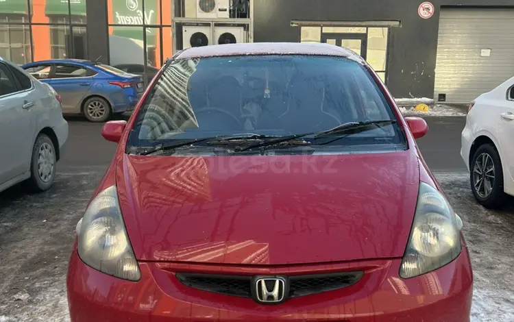 Honda Fit 2001 годаүшін2 300 000 тг. в Астана