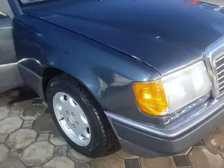 Mercedes-Benz E 230 1989 года за 1 750 000 тг. в Мерке – фото 6