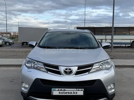 Toyota RAV4 2015 года за 9 950 000 тг. в Караганда – фото 2
