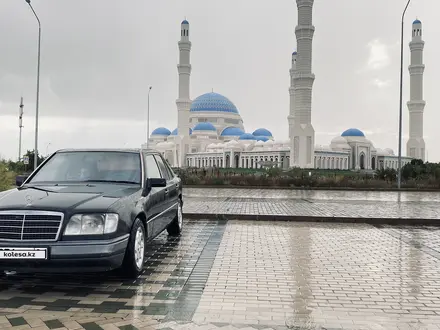 Mercedes-Benz E 200 1993 года за 1 550 000 тг. в Туркестан – фото 5