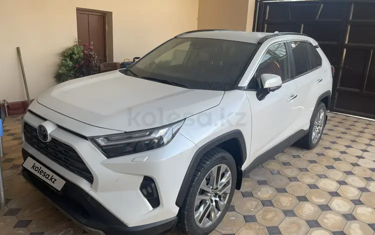 Toyota RAV4 2024 годаүшін22 900 000 тг. в Шымкент