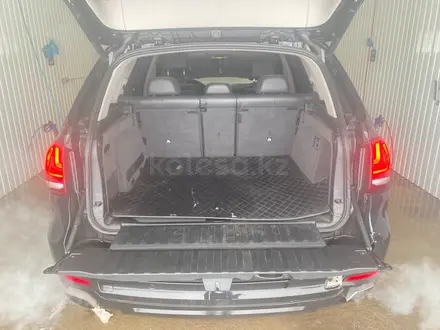 BMW X5 2017 года за 11 841 900 тг. в Астана – фото 13