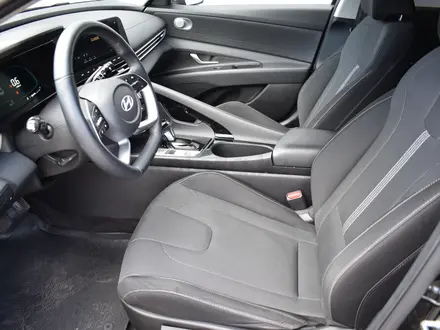 Hyundai Elantra Elegance 2025 года за 9 390 000 тг. в Астана – фото 9