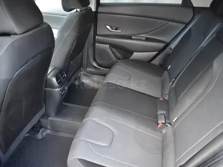 Hyundai Elantra Elegance 2025 года за 9 390 000 тг. в Астана – фото 10