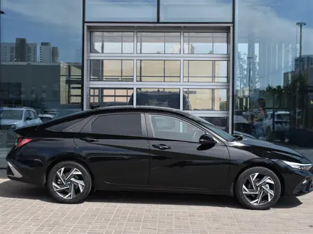 Hyundai Elantra Elegance 2025 года за 9 390 000 тг. в Астана – фото 6