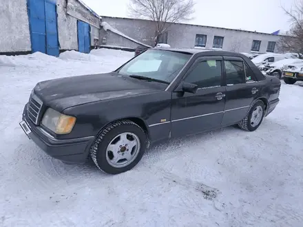 Mercedes-Benz E 280 1994 года за 1 800 000 тг. в Караганда