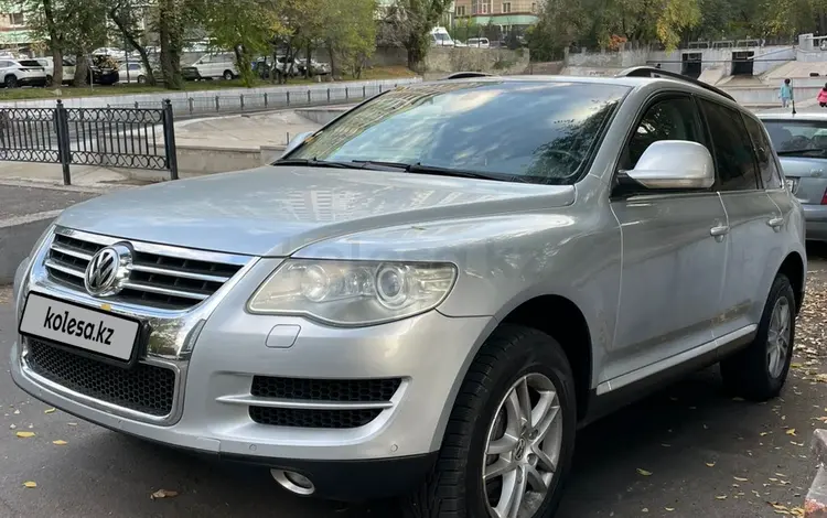 Volkswagen Touareg 2007 года за 7 000 000 тг. в Алматы