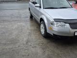 Volkswagen Passat 2001 года за 3 500 000 тг. в Семей – фото 3