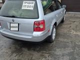 Volkswagen Passat 2001 года за 3 500 000 тг. в Семей – фото 4