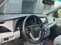Toyota Sienna 2015 года за 10 900 000 тг. в Актобе – фото 5