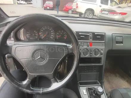 Mercedes-Benz C 220 1994 года за 2 000 000 тг. в Алматы – фото 10