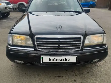 Mercedes-Benz C 220 1994 года за 2 000 000 тг. в Алматы – фото 3