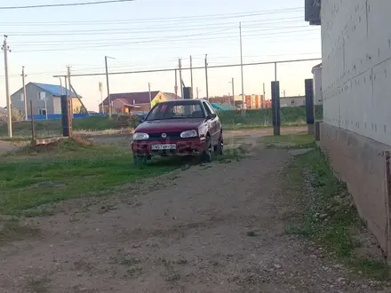 Volkswagen Golf 1993 года за 750 000 тг. в Актобе