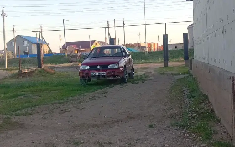 Volkswagen Golf 1993 года за 750 000 тг. в Актобе