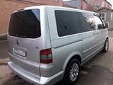 Volkswagen Multivan 2004 года за 5 000 000 тг. в Уральск – фото 3