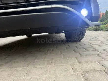 Toyota Highlander 2023 года за 24 000 000 тг. в Алматы – фото 22