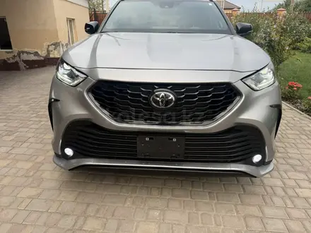 Toyota Highlander 2023 года за 24 000 000 тг. в Алматы – фото 7