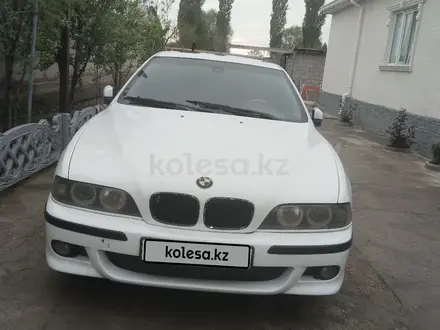 BMW 528 1998 года за 3 500 000 тг. в Тараз – фото 3