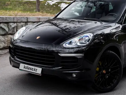 Porsche Cayenne 2014 года за 26 000 000 тг. в Алматы – фото 18