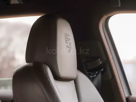 Porsche Cayenne 2014 года за 26 000 000 тг. в Алматы – фото 51