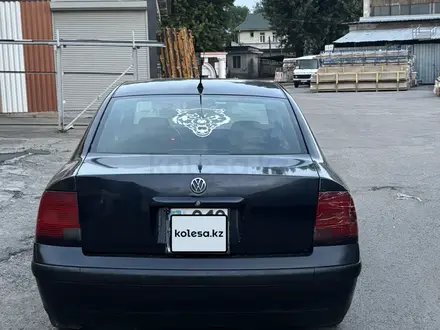Volkswagen Passat 1998 года за 2 000 000 тг. в Алматы – фото 2