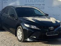Toyota Camry 2018 годаүшін13 500 000 тг. в Семей
