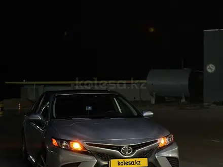 Toyota Camry 2019 года за 11 000 000 тг. в Алматы – фото 11