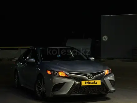 Toyota Camry 2019 года за 11 000 000 тг. в Алматы – фото 4