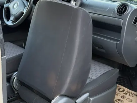 Suzuki Jimny 2010 года за 8 200 000 тг. в Алматы – фото 32