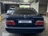 Mercedes-Benz E 280 2002 годаfor4 700 000 тг. в Шымкент – фото 2