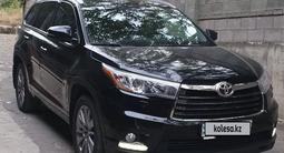 Toyota Highlander 2015 года за 16 500 000 тг. в Алматы