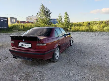 BMW 318 1993 года за 1 500 000 тг. в Астана – фото 3