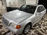 Mercedes-Benz C 280 1997 года за 1 300 000 тг. в Караганда – фото 2