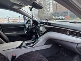 Toyota Camry 2020 года за 12 800 000 тг. в Алматы – фото 4