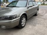 Toyota Camry 1997 годаүшін3 000 000 тг. в Алматы – фото 2