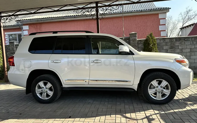 Toyota Land Cruiser 2014 годаүшін32 000 000 тг. в Алматы