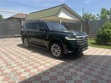Toyota Land Cruiser 2023 года за 55 000 000 тг. в Алматы