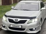 Toyota Camry 2010 года за 7 900 000 тг. в Шымкент