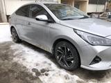 Hyundai Accent 2022 года за 8 300 000 тг. в Костанай – фото 2