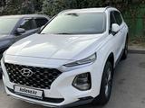Hyundai Santa Fe 2020 года за 13 000 000 тг. в Алматы – фото 2