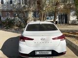 Hyundai Elantra 2020 годаүшін9 100 000 тг. в Актобе – фото 3