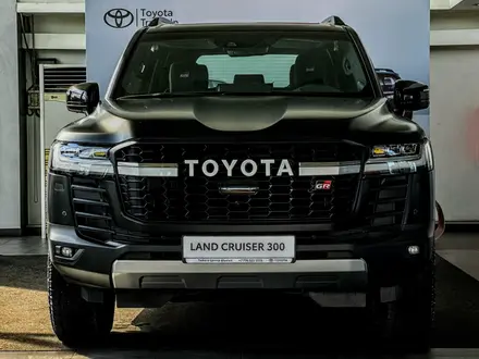 Toyota Land Cruiser GR Sport 2026 года за 67 480 000 тг. в Усть-Каменогорск