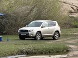 Toyota RAV4 2007 года за 6 500 000 тг. в Астана – фото 2