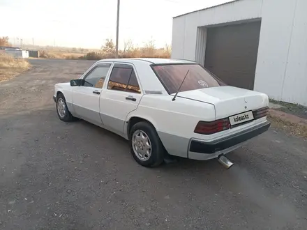 Mercedes-Benz E 200 1991 года за 1 200 000 тг. в Караганда – фото 3