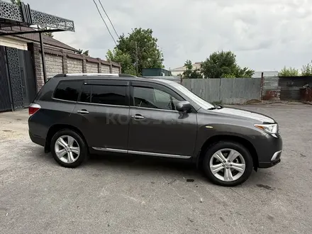 Toyota Highlander 2012 года за 13 900 000 тг. в Шымкент – фото 3