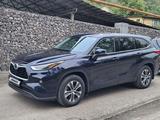 Toyota Highlander 2023 года за 19 999 000 тг. в Алматы