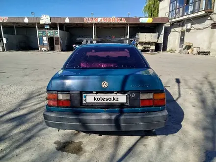 Volkswagen Passat 1990 года за 450 000 тг. в Тараз – фото 3