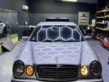 Mercedes-Benz E 320 1998 годаүшін4 250 000 тг. в Шымкент