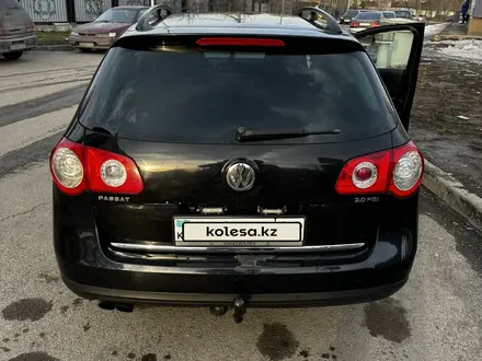Volkswagen Passat 2006 года за 3 300 000 тг. в Алматы – фото 3