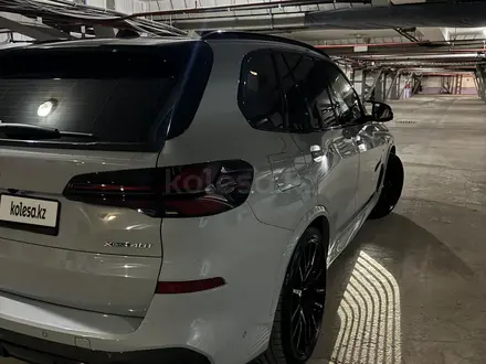 BMW X5 2024 года за 58 000 000 тг. в Астана – фото 3